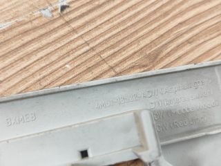 bontott FORD FOCUS II Középkonzol Keret