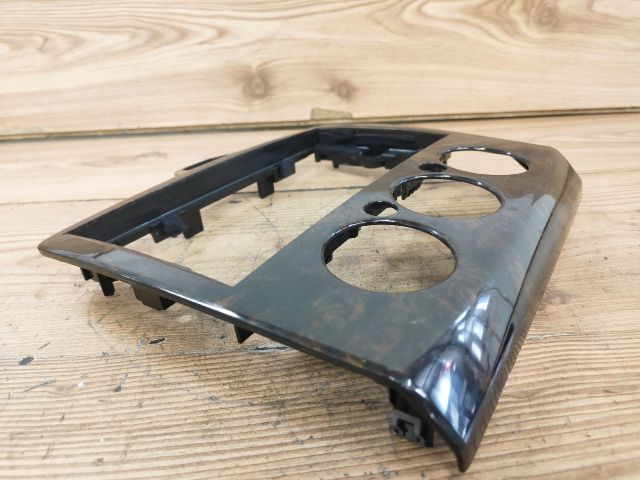 bontott FORD FOCUS II Középkonzol Keret