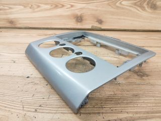 bontott FORD FOCUS II Középkonzol Keret