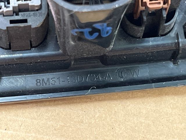 bontott FORD FOCUS II Középkonzol Vezérlő Panel