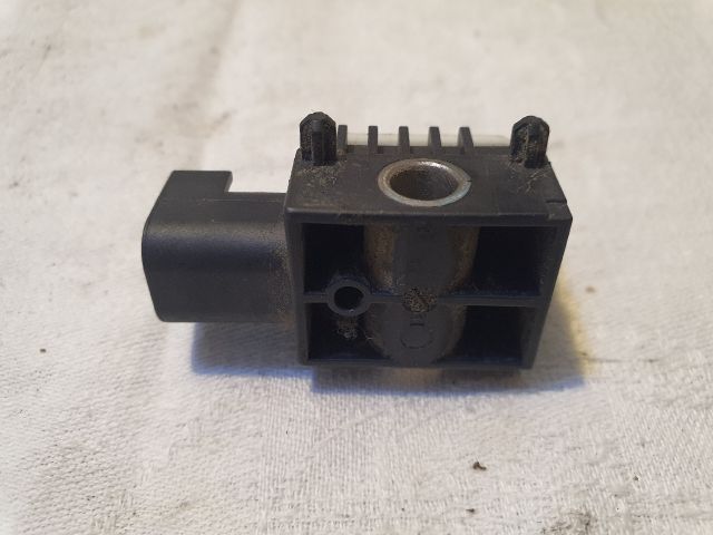 bontott FORD FOCUS II Központi Ütközés Érzékelő