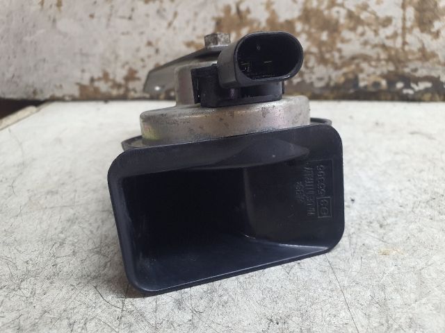 bontott FORD FOCUS II Kürt