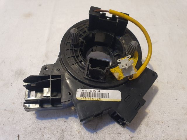 bontott FORD FOCUS II Légzsák Átvezető Szalagkábel