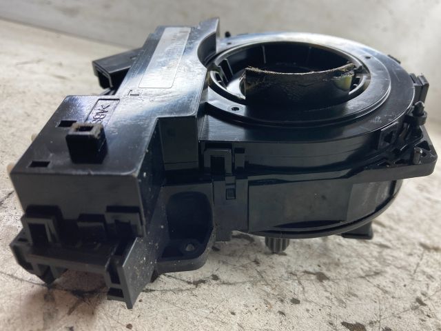 bontott FORD FOCUS II Légzsák Átvezető Szalagkábel