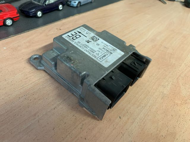 bontott FORD FOCUS II Légzsák Elektronika