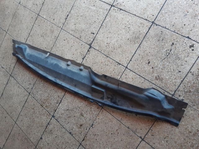 bontott FORD FOCUS II Levélrács