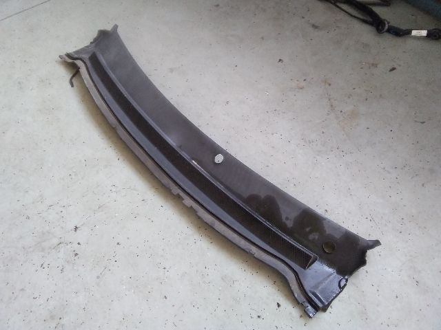 bontott FORD FOCUS II Levélrács