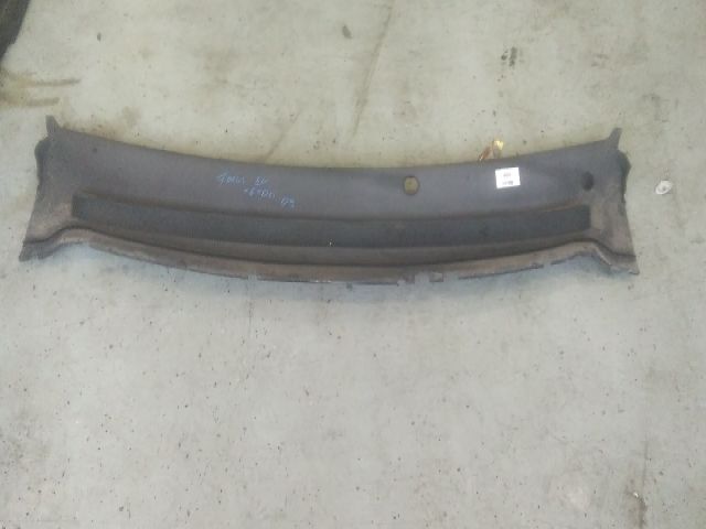 bontott FORD FOCUS II Levélrács