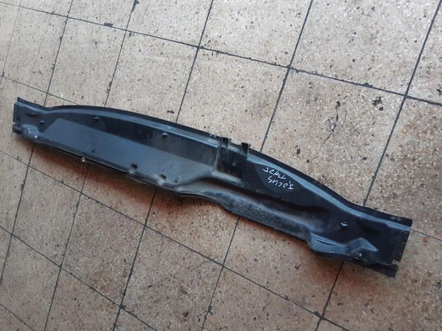 bontott FORD FOCUS II Levélrács