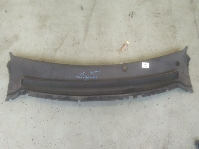 bontott FORD FOCUS II Levélrács