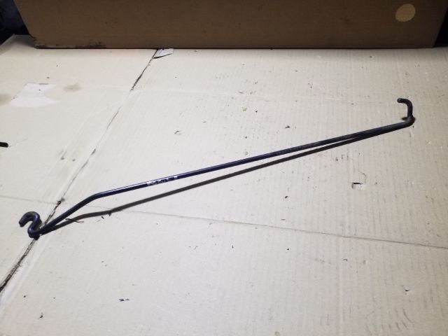 bontott FORD FOCUS II Motorháztető Kitámasztó Rúd