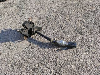 bontott FORD FOCUS II Motorháztető Zárszerkezet