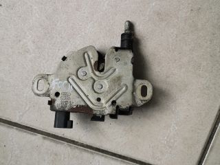 bontott FORD FOCUS II Motorháztető Zárszerkezet