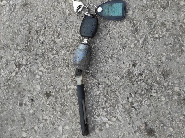 bontott FORD FOCUS II Motorháztető Zárszerkezet