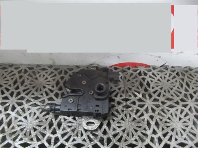 bontott FORD FOCUS II Motorháztető Zárszerkezet