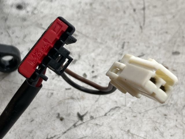 bontott FORD FOCUS II Multikormány Kapcsoló Pár