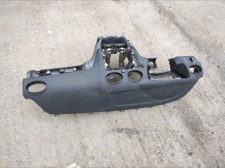 bontott FORD FOCUS II Műszerfal Héj