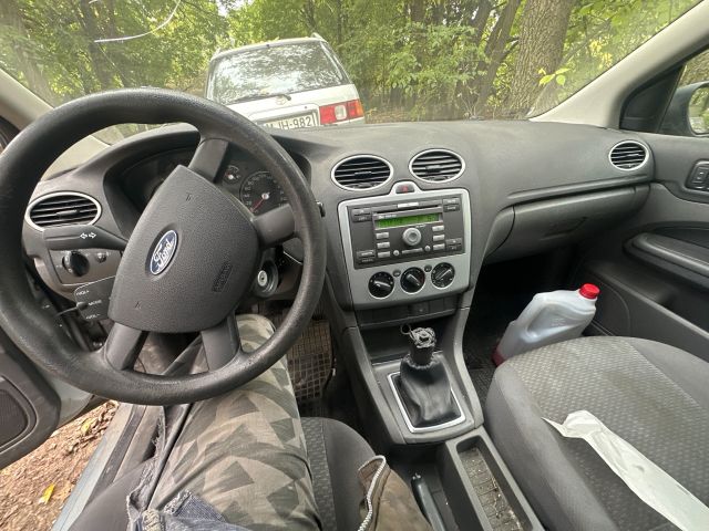 bontott FORD FOCUS II Műszerfal Tartó Vas