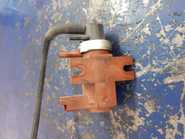 bontott FORD FOCUS II Nyomásszabályzó Szelep