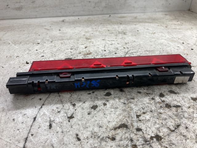 bontott FORD FOCUS II Pótféklámpa