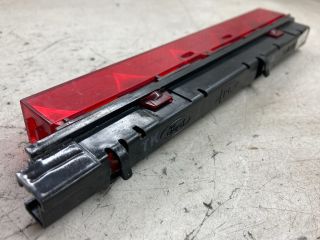 bontott FORD FOCUS II Pótféklámpa