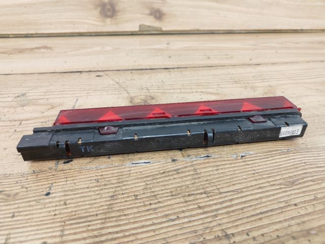 bontott FORD FOCUS II Pótféklámpa