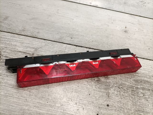 bontott FORD FOCUS II Pótféklámpa