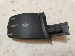 bontott FORD FOCUS II Rádió / CD Kapcsoló