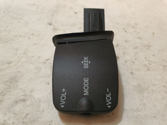 bontott FORD FOCUS II Rádió / CD Kapcsoló