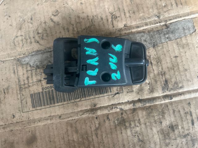 bontott FORD FOCUS II Rádió / CD Kapcsoló