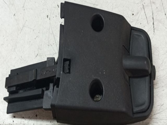 bontott FORD FOCUS II Rádió / CD Kapcsoló