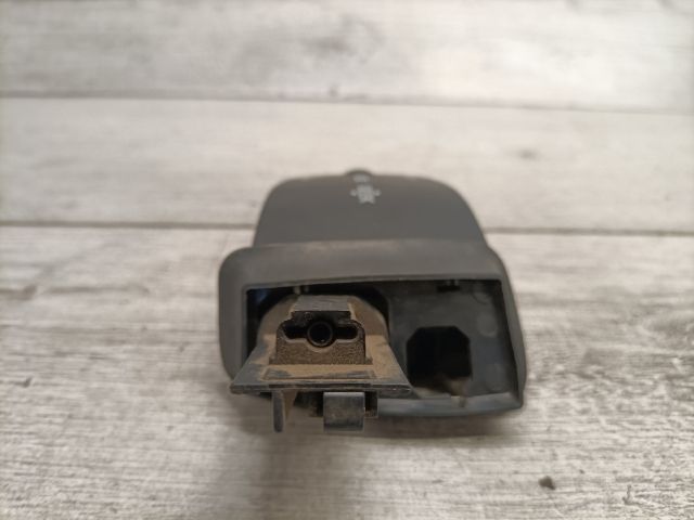 bontott FORD FOCUS II Rádió / CD Kapcsoló