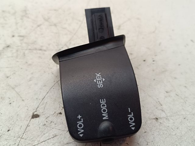 bontott FORD FOCUS II Rádió / CD Kapcsoló