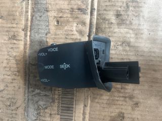 bontott FORD FOCUS II Rádió / CD Kapcsoló