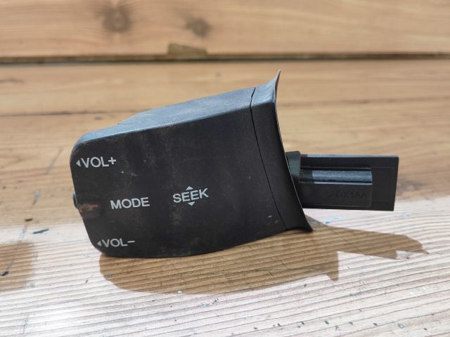 bontott FORD FOCUS II Rádió / CD Kapcsoló