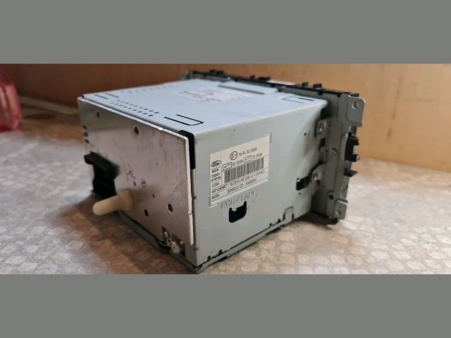 bontott FORD FOCUS II Rádió / CD