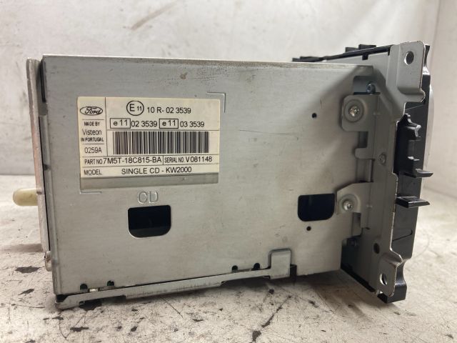 bontott FORD FOCUS II Rádió / CD