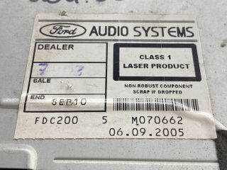 bontott FORD FOCUS II Rádió / CD