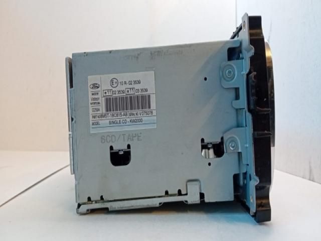 bontott FORD FOCUS II Rádió / CD