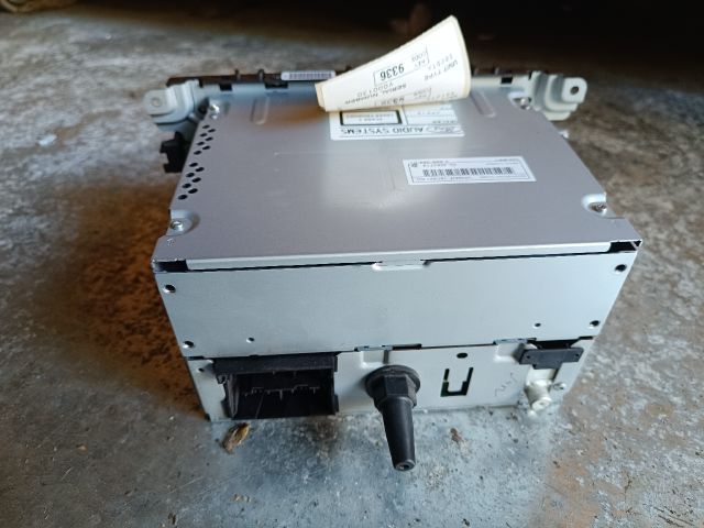 bontott FORD FOCUS II Rádió / CD