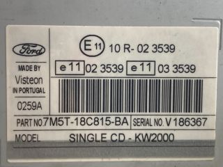 bontott FORD FOCUS II Rádió / CD