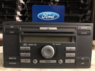 bontott FORD FOCUS II Rádió / CD