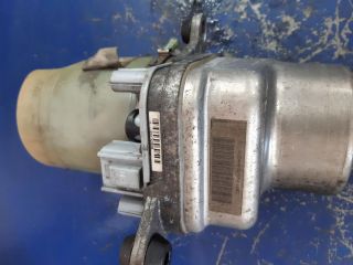 bontott FORD FOCUS II Szervóolaj Tartály