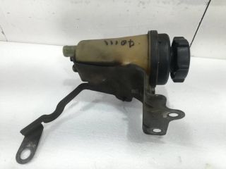 bontott FORD FOCUS II Szervóolaj Tartály