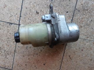 bontott FORD FOCUS II Szervóolaj Tartály