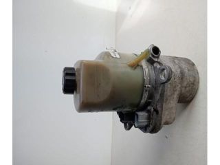 bontott FORD FOCUS II Szervóolaj Tartály