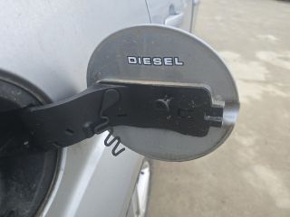 bontott FORD FOCUS II Tankajtó