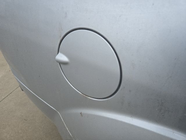 bontott FORD FOCUS II Tankajtó