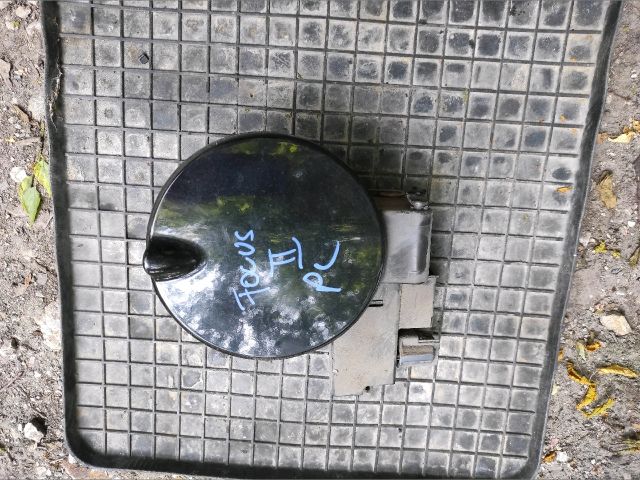 bontott FORD FOCUS II Tankajtó