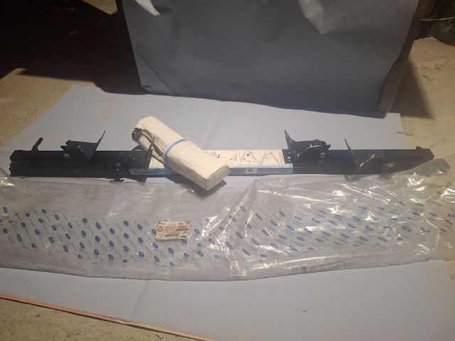 bontott FORD FOCUS II Tetőcsomagtartó